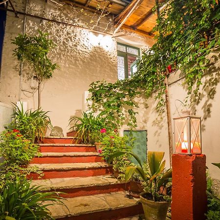 Stone City Hostel Gjirokastër Eksteriør bilde