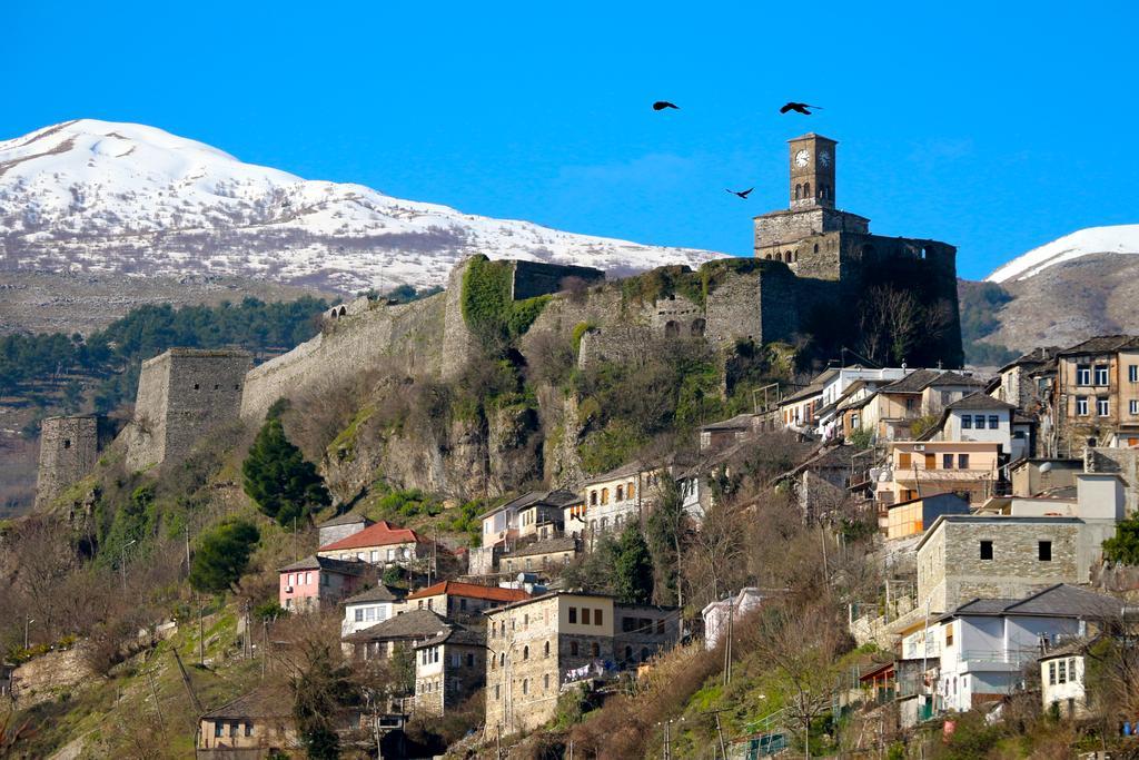 Stone City Hostel Gjirokastër Eksteriør bilde
