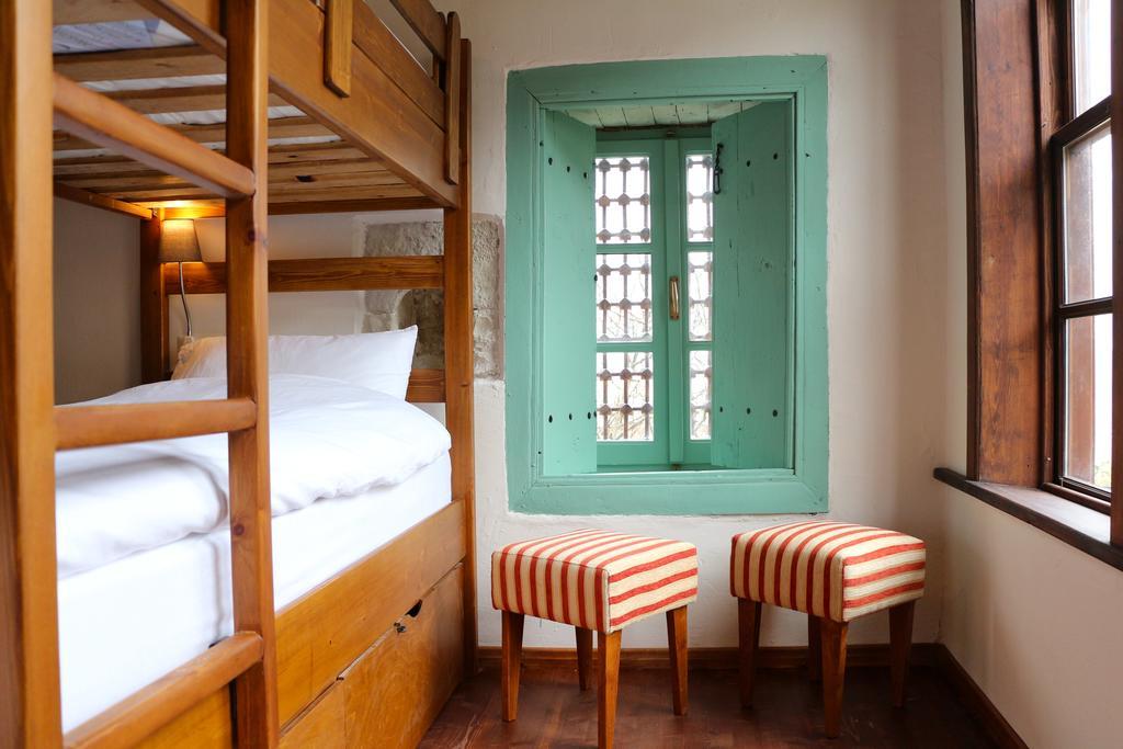 Stone City Hostel Gjirokastër Eksteriør bilde