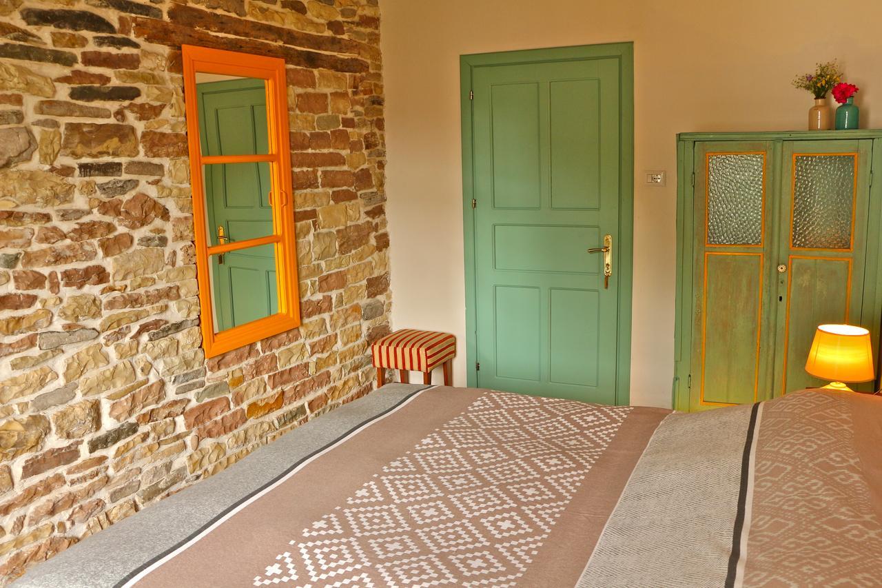 Stone City Hostel Gjirokastër Eksteriør bilde