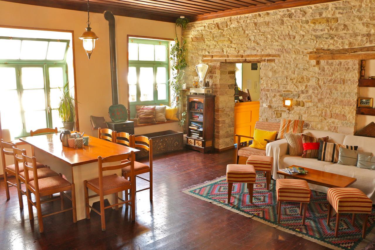 Stone City Hostel Gjirokastër Eksteriør bilde